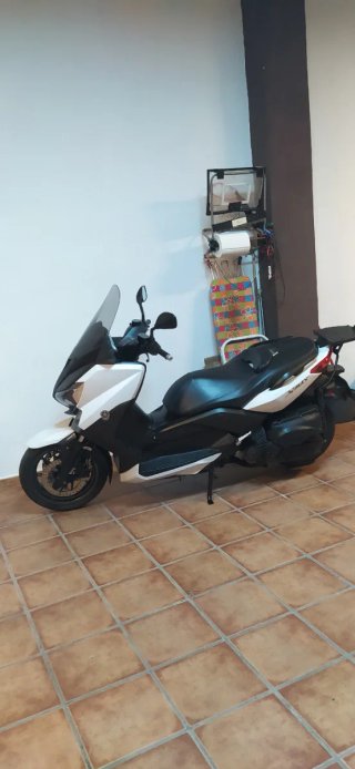 Yamaha XMAX 400 Scooter Automática