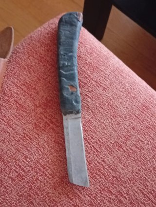 Cuchillo electricista con funda