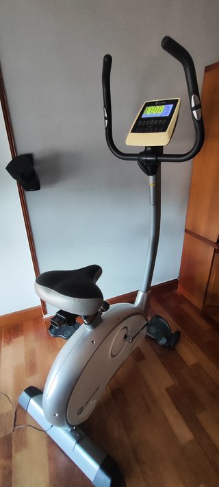 Bicicleta Estática Horizon Paros Pro. Casi nueva.