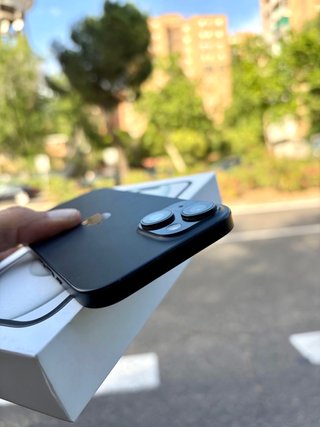 iPhone 15 128gb