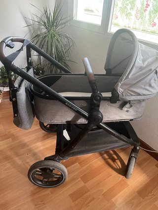 Carrito de bebe Maxi cosi tria zelio. Muy poco uso
