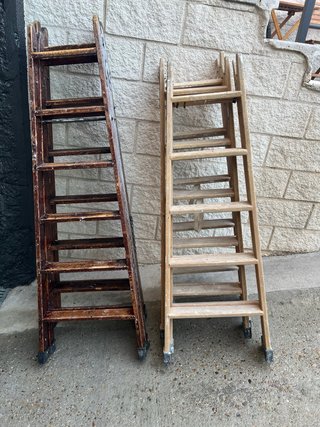 Escalera de madera