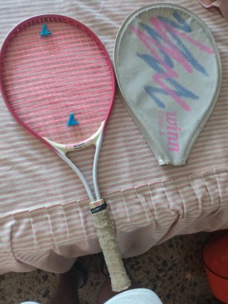 Raqueta de tenis Winn rosa
