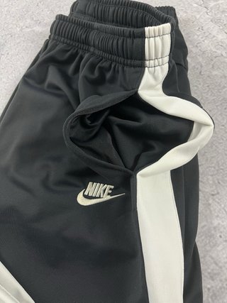 Pantalón Chándal Nike Negro y Blanco Talla XL