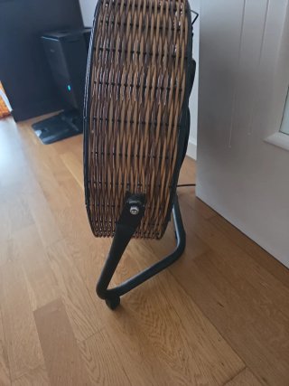 Ventilador Metal y Mimbre Negro/Marrón