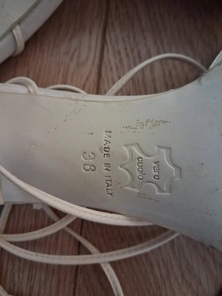 Sandali pelle cuoio bianchi 38 con lacci