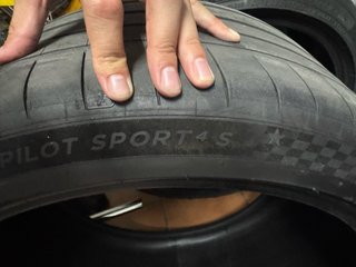 Michelin Pilot Sport 4S 255/35 R19 96Y BMW