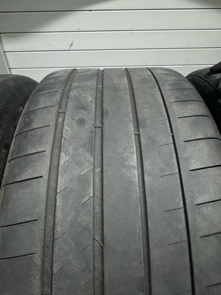Michelin Pilot Sport 4S 255/35 R19 96Y BMW