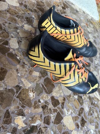 Botas de fútbol Puma Talla 36