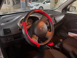 Nissan Micra 2010
