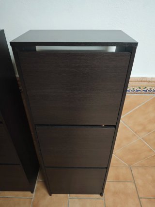 Dos zapateros Ikea