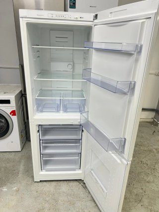 Nevera marca balay con garantía transporte