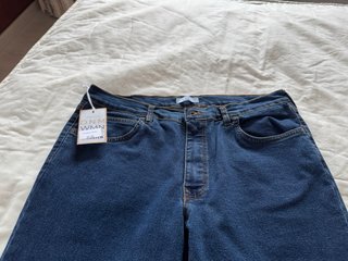 Pantalón Vaquero Mujer Largo Tiro Alto . A Estrena
