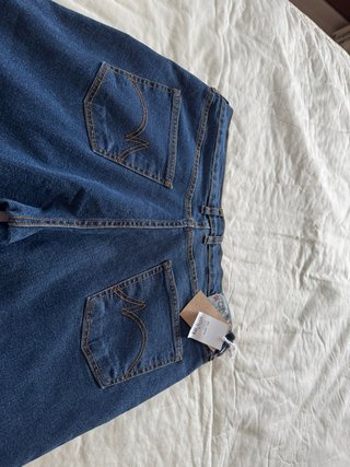 Pantalón Vaquero Mujer Largo Tiro Alto . A Estrena