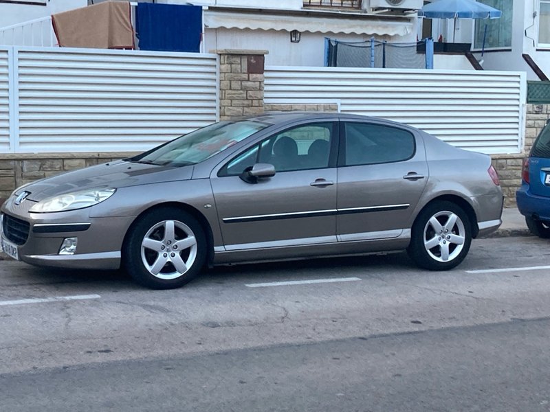 Peugeot 407 - foto 1