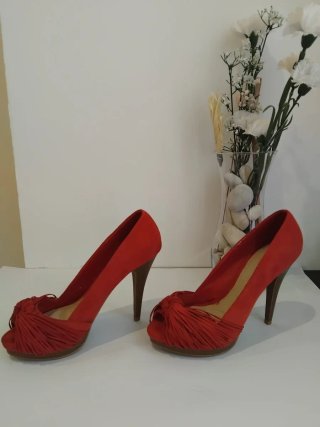 Zapatos de Salón Rojos Zara Talla 38