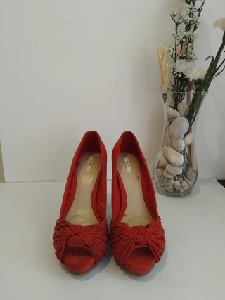 Zapatos de Salón Rojos Zara Talla 38