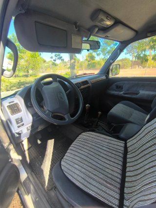 Toyota Land Cruiser 2002