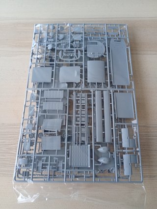 C-130J HERCULES MAQUETA ZVEZDA 1/72