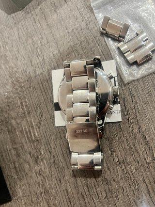 Reloj Guess Hombre Caja y Brazalete
