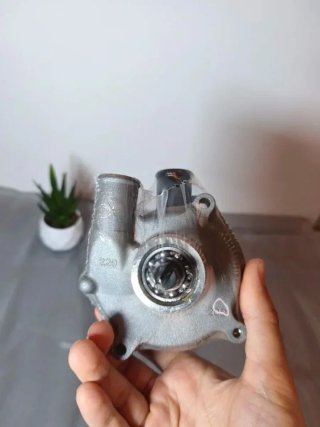 Bomba Agua Yamaha FZ6/R6/XJ6 Nueva