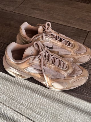 Nike Air Max Muse Beige/Oro