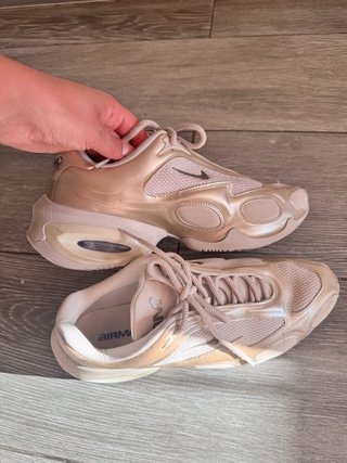 Nike Air Max Muse Beige/Oro