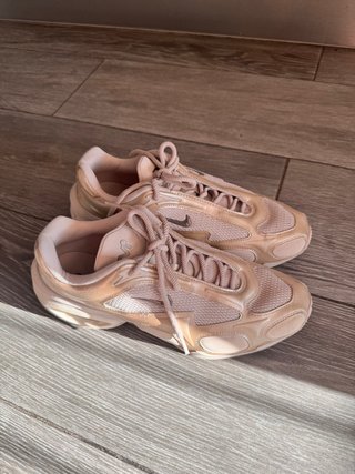 Nike Air Max Muse Beige/Oro