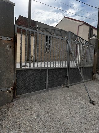 Puerta de forja para casa