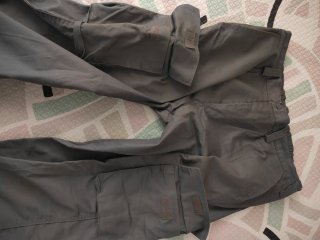 Pantalón de trabajo gris