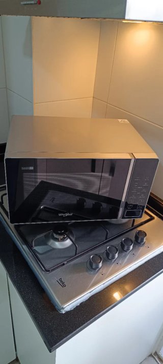 Microondas Grill Whirlpool Cook 20