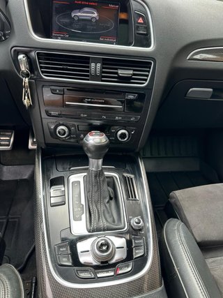 Audi SQ5 2014