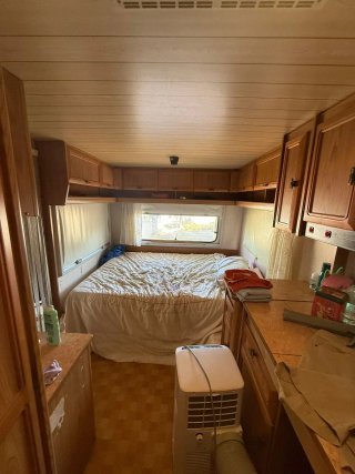 Caravana + avancé + cocina+ equipada en Pals Giron