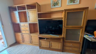 LOTE DE MUEBLES.MESA Y SILLAS,MESA CENTRO Y MUEBLE