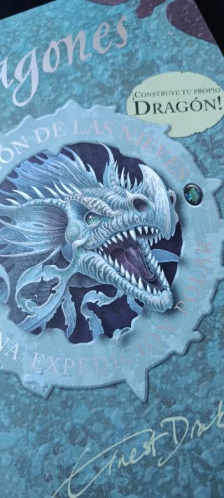 El dragón de las nieves. Una expedición polar