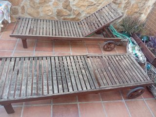 2 Tumbonas de madera