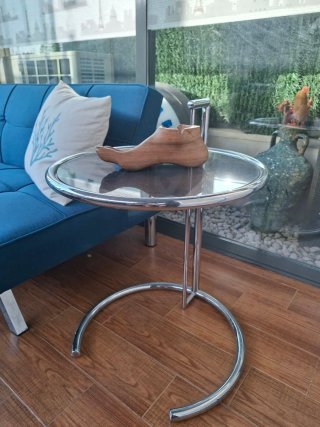 Mesa auxiliar redonda cristal y metal