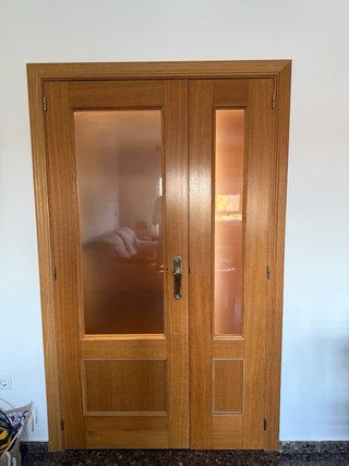 Puerta doble de comedor madera