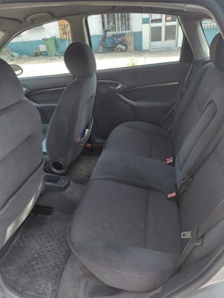 Ford Focus 2000