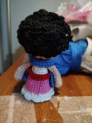 Muñeca Frida Amigurumi Crochet
