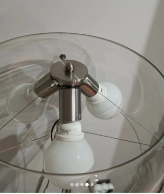 Lámpara de pie moderna cristal y metal