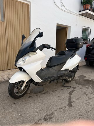 Moto 125cc Aprilia arrecife 2006, ITV hasta 2027