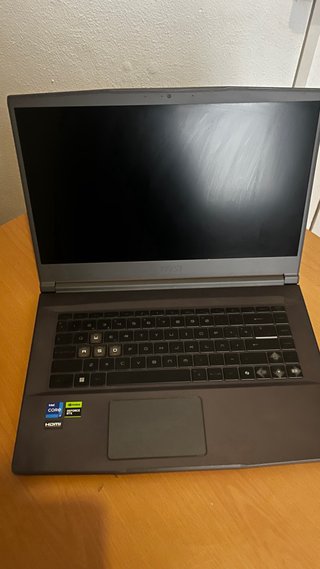 MSI Thin 15 i7-12 RTX 3050 16GB 1TB SSD