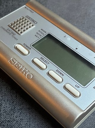Afinador SEIKO SAT500 Cromático