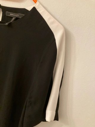 Blusa negra y blanca