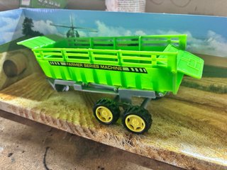 Tractor de Juguete con Remolque Verde