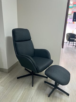 Sillón reclinable TANKEDAL gris + reposapiés