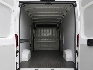 Citroën Jumper Furgon Driver 35L3H2 BlueHDi 103 kW (140 CV)