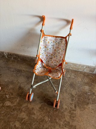 Carrito de bebé para muñecas