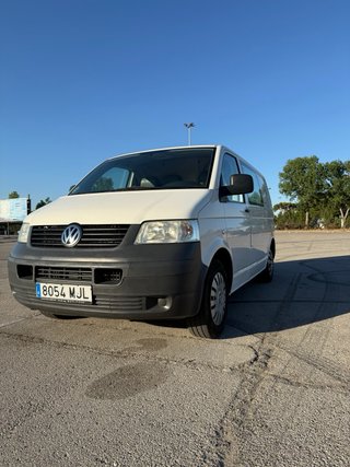 Volkswagen Caravelle 2009